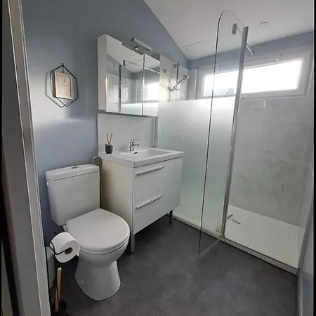 Le Nid Colas Cour Au Sud Velos A Dispo 度假居 费康